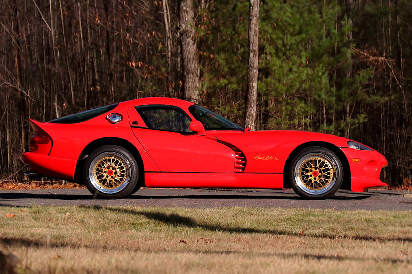 Продава се единственият по рода си Dodge Viper GTS CS СНИМКИ