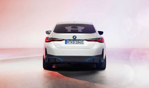 BMW показа i4 СНИМКИ