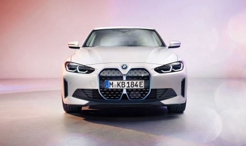 BMW показа i4 СНИМКИ