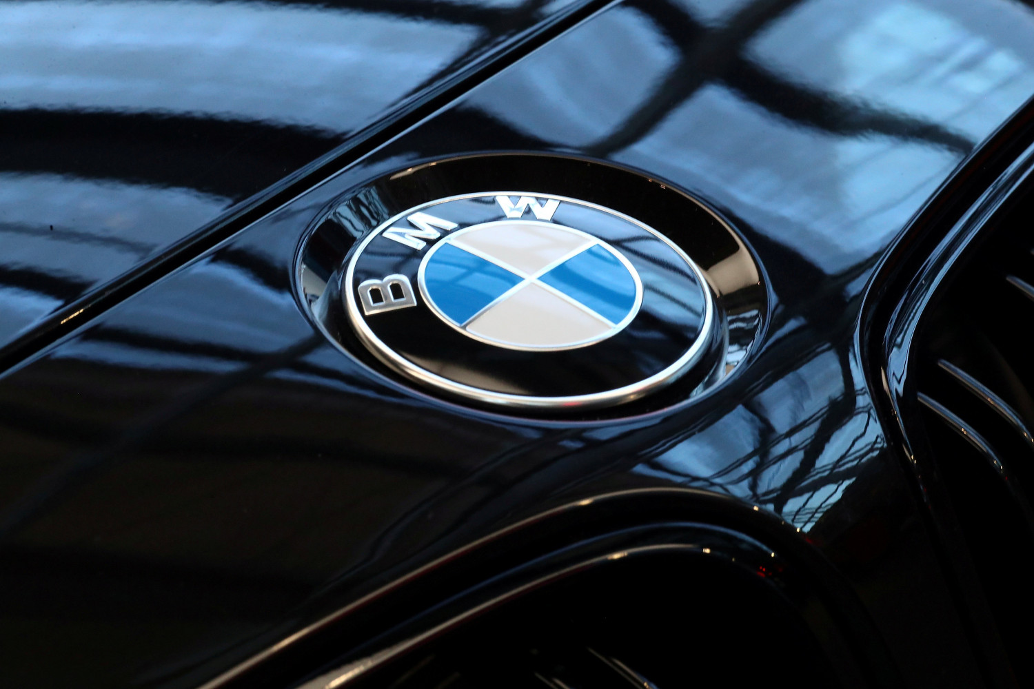 Новата "Седмица" на BMW: друга платформа и дата на дебюта СНИМКИ