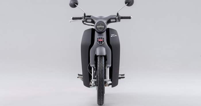 Honda обнови легендарния си мотоциклет Super Cub 125 СНИМКИ