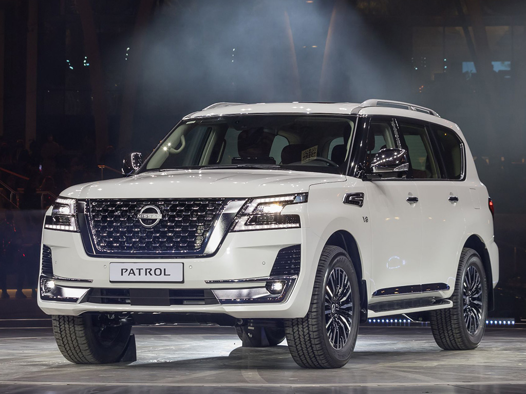 Новият Nissan Patrol: Огромният джип е още по-технологичен и комфортен СНИМКИ