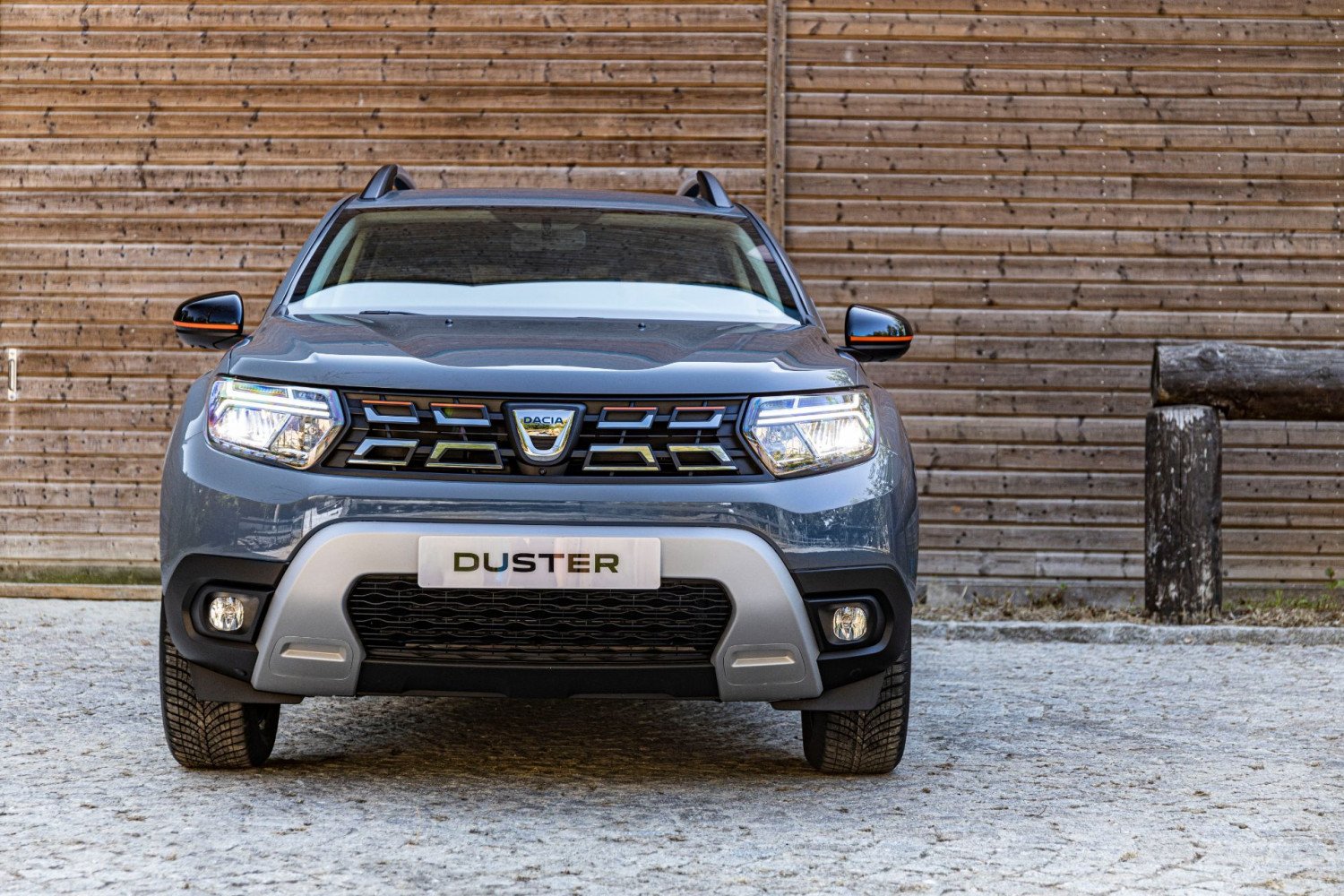 Dacia показа най-страхотния Duster досега СНИМКИ