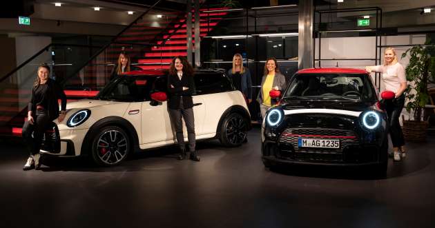 Представиха специален MINI Cooper, посветен на силните жени СНИМКИ