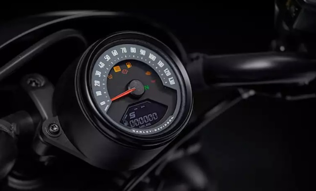 Harley-Davidson представи бюджетния и технологичен Nightster СНИМКИ