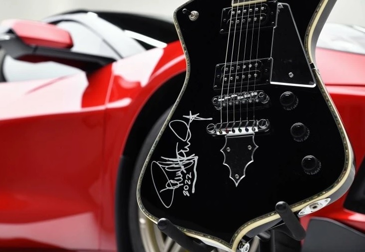 Пол Стенли от KISS пуска за продажба своя Chevrolet Corvette СНИМКИ