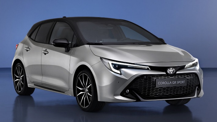 Toyota обнови Corolla за Европейския съюз и САЩ СНИМКИ