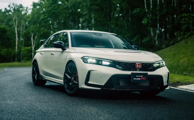 Honda показа най-бързия Civic Type R досега СНИМКИ