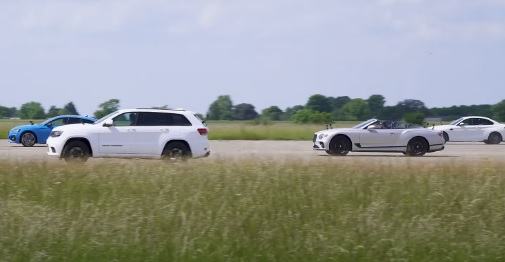 Сравниха Audi, Bentley, BMW и Jeep в бясна драг битка ВИДЕО