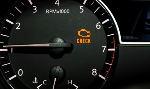 Eто в кои случаи не трябва да шофирате със светещ Check Engine