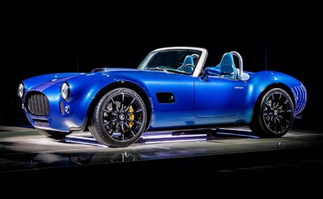 Британците възродиха знаменитата спортна кола AC Cobra СНИМКИ