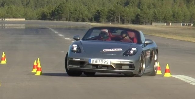 С каква скорост Porsche 718 Spyder ще премине лосовия тест - вашата прогноза? ВИДЕО