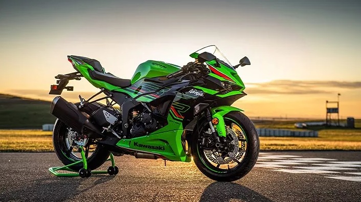 Вижте новия стилен Kawasaki Ninja ZX-6R с много подобрения и отговарящ на еконормите СНИМКИ