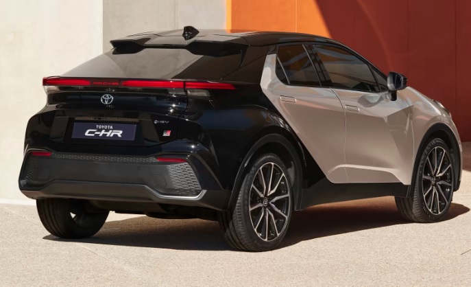 Представиха новата Toyota C-HR за Европа, ето каква е визията и оборудването СНИМКИ