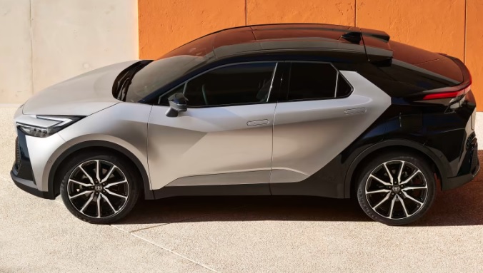 Представиха новата Toyota C-HR за Европа, ето каква е визията и оборудването СНИМКИ