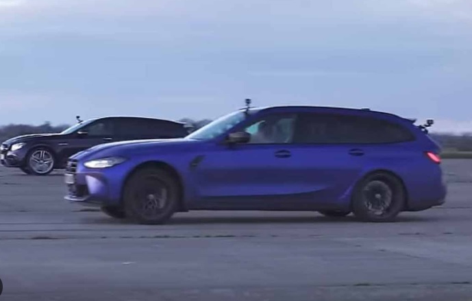 Сравниха в бясна драг битка BMW M3 и Mercedes-AMG E 63 S Estate  ВИДЕО