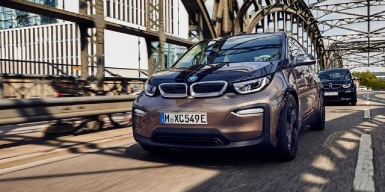 BMW направи електрическа i3 "за дълги разстояния"