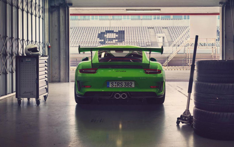 Porsche 911 GT3 RS на грунд: без асфалт не струва и пукната пара (ВИДЕО)