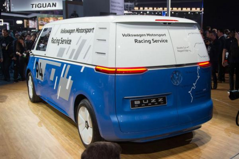 Volkswagen показа удивителен електромобил на автоизложението в Лос Анджелис (СНИМКИ/ВИДЕО)