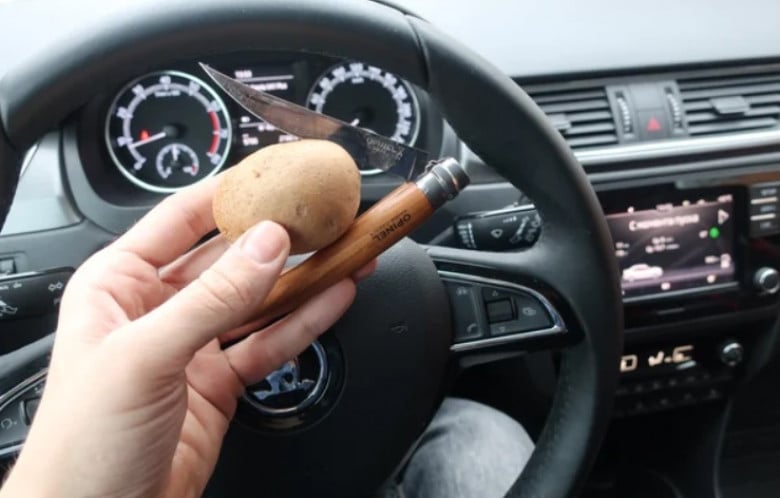 Как картофите помагат срещу изпотяването на стъклата в колата (СНИМКИ/ВИДЕО)