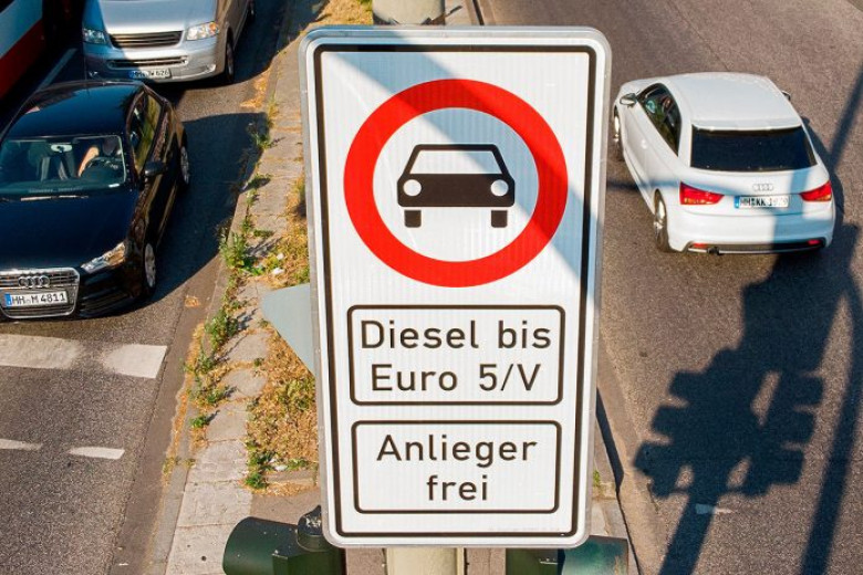 Появиха се първите резултати след забраната на стари дизелови автомобили в Германия