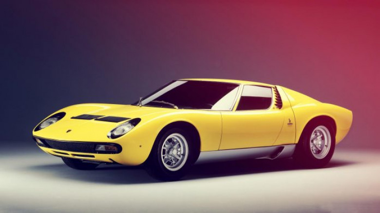Top Gear назова най-страхотните автомобили на всички времена (СНИМКИ)