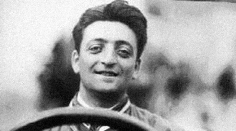 Продава се първата спортна кола на Енцо Ферари (СНИМКИ)