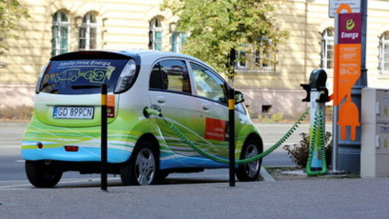 Строг закон за електромобилите ще действа в ЕС от 1 юли