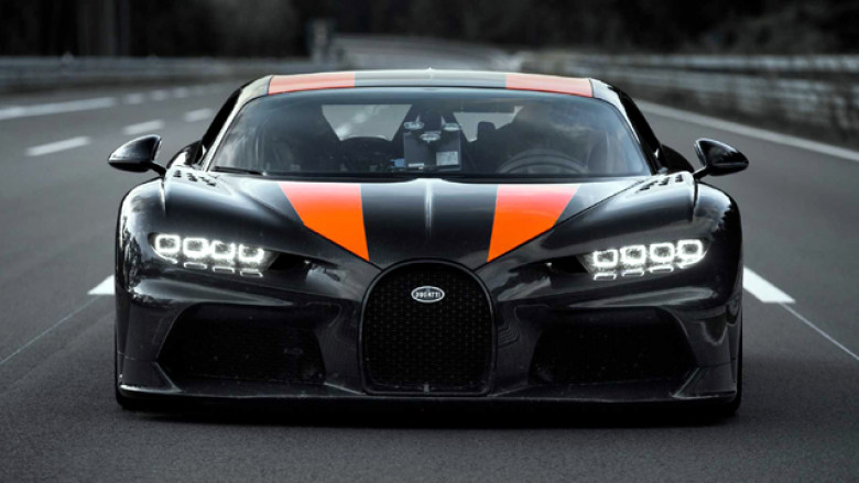 Bugatti Chiron вдигна зверските 490 километра ВИДЕО