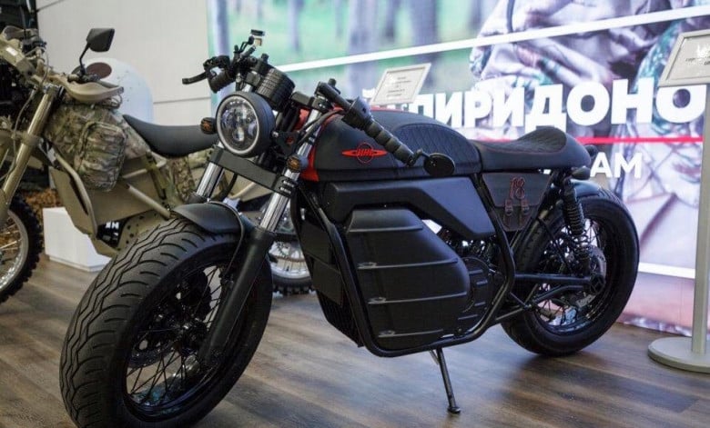 „Калашников” произведе електрически мотоциклет ВИДЕО