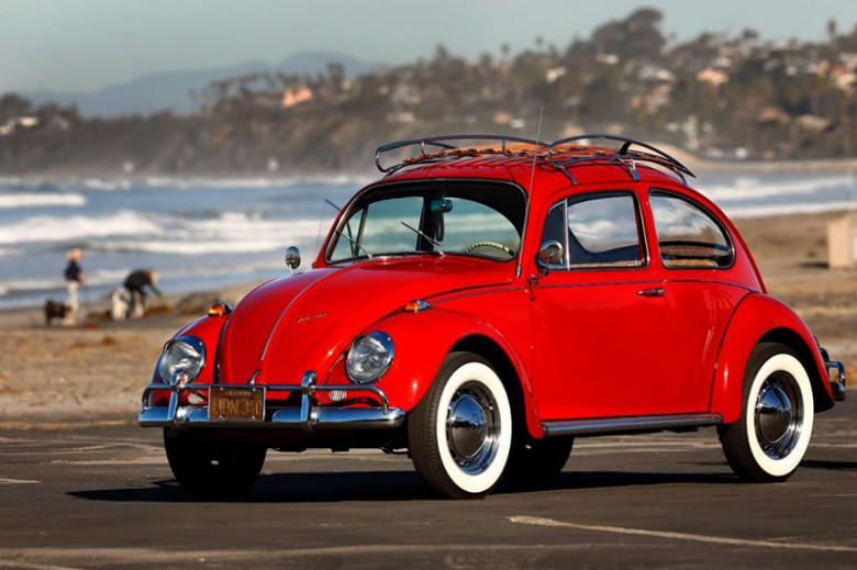 Volkswagen се сбогува с "костенурката" с емоционално ВИДЕО