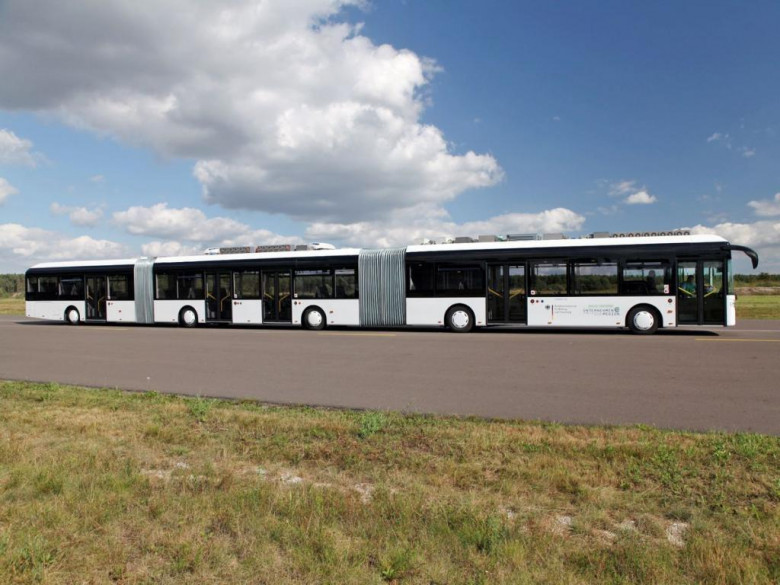 Рекордьорите на Гинес: Това са най-дългите автобуси в света СНИМКИ