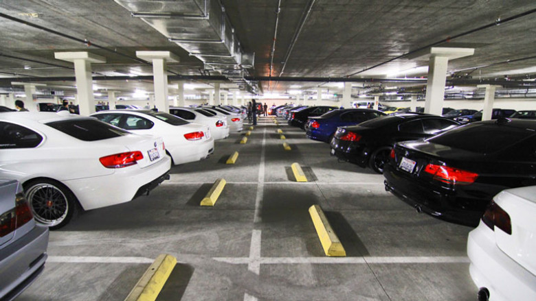 Как да намерите най-доброто място за паркиране ВИДЕО