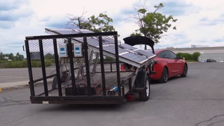 Вижте може ли да се зареди електрическа кола със соларни панели в движение ВИДЕО