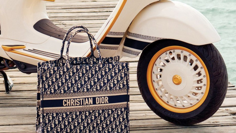 Скутер Vespa 946 от Christian Dior - модната сензация на лятото ВИДЕО