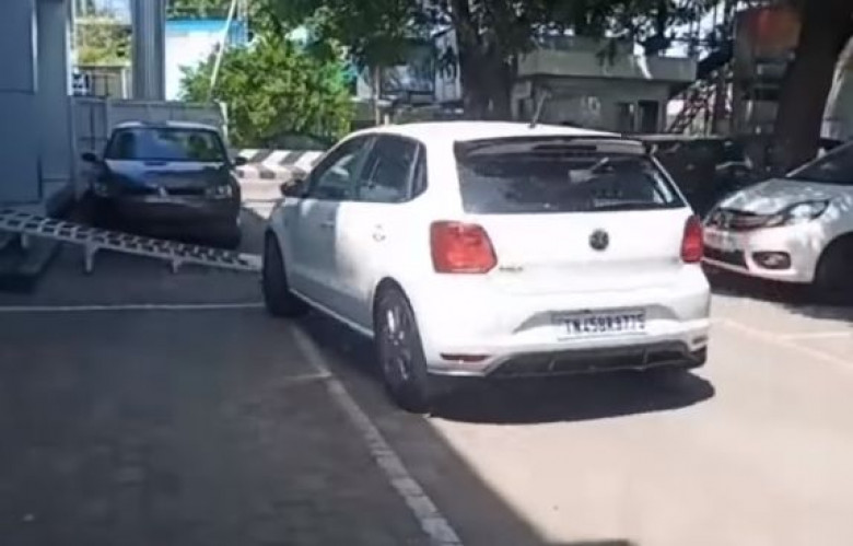 Вижте как собственик разби новия си Volkswagen секунди след покупката ВИДЕО