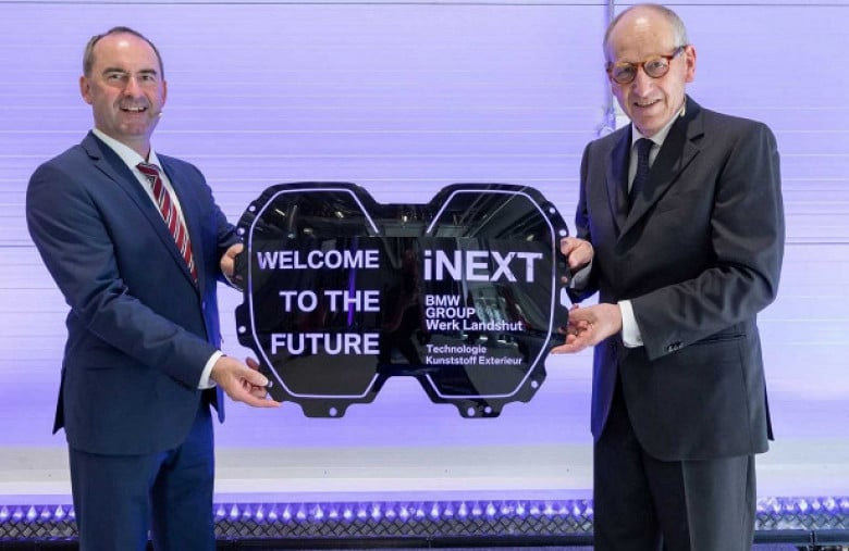 Решетката на очаквания BMW iNext крие изумителна технология СНИМКИ