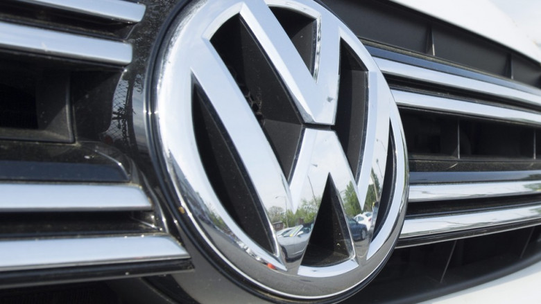 Volkswagen вадят всъдеход, с който ще смажат Tesla СНИМКИ