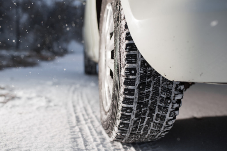 Кои са основните грешки при шофиране през зимата
