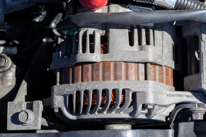 Как може да се повреди генераторът на колата: Най-често срещаните грешки
