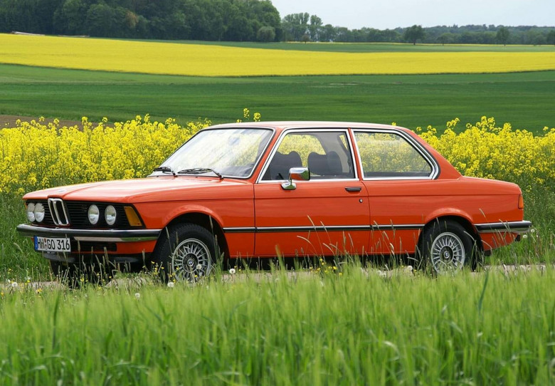 Как BMW положи началото на моделите от 3-тата серия СНИМКИ