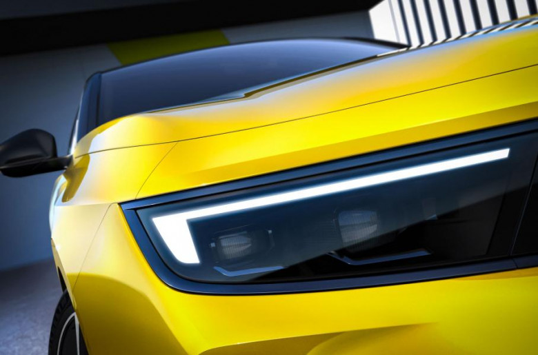 Представиха официално новия Opel Astra: Страхотен дизайн и салон СНИМКИ