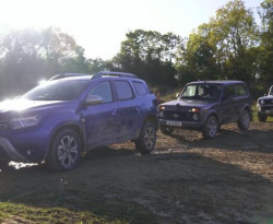 Офроуд битка: Lada Niva срещу Renault Duster и Suzuki Jimny ВИДЕО