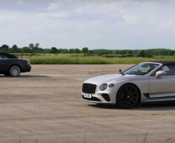 Bentley срещу Rolls-Royce в необичайна и скъпа драг гонка ВИДЕО