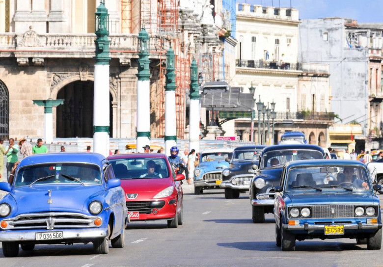 Ефектът Хавана: Защо след 2035 година в ЕС ще има бум на колите втора ръка