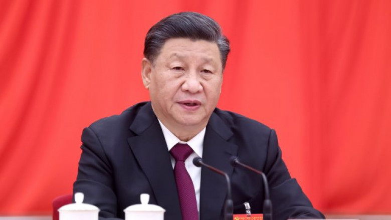 Президентът на Китай се вози в нова лимузина СНИМКИ