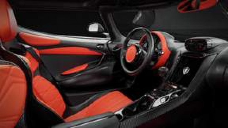 Koenigsegg показа нова кола с най-удивителната скоростна кутия в света СНИМКИ
