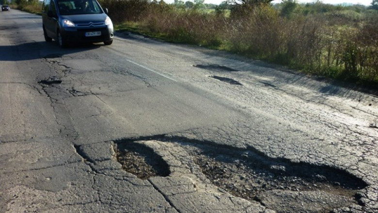 Толкова ли са зле пътищата на България: Класация показа къде се нареждаме в света ТАБЛИЦА