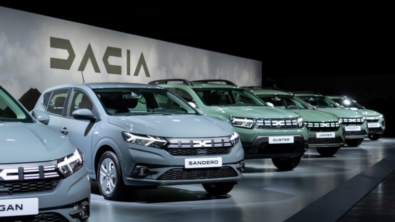 Dacia представя нещо невиждано до сега за марката на изложението в Париж