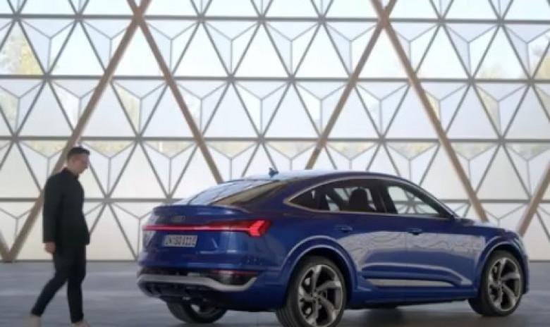 Audi обяви промяна на логото: Как изглежда и какво означава ВИДЕО